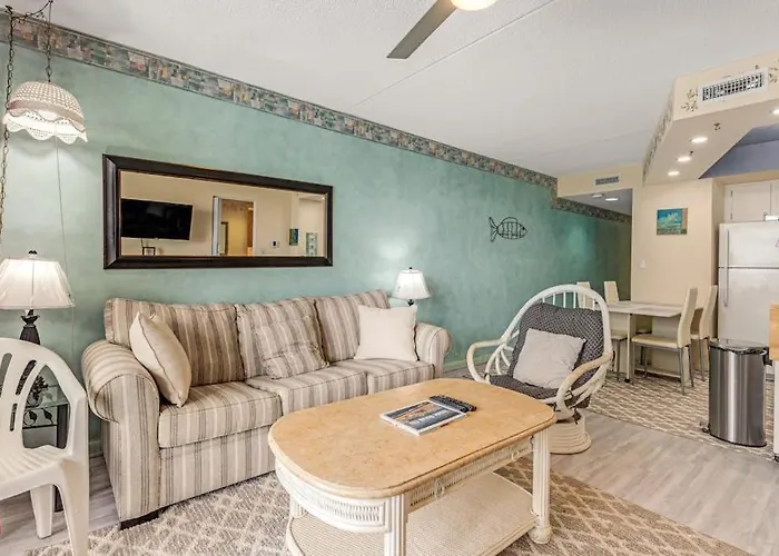 Oceanfront Escape With Access Pools Sauna Tennis & Fitness Holiday home